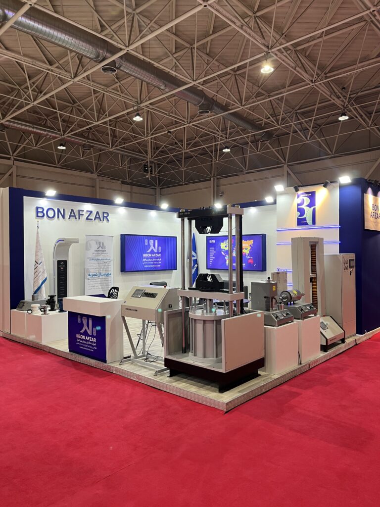 یک غرفه دیزاین شده در نمایشگاه تجهییزات ایران ساخت